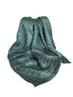 parlak desenli eşarp