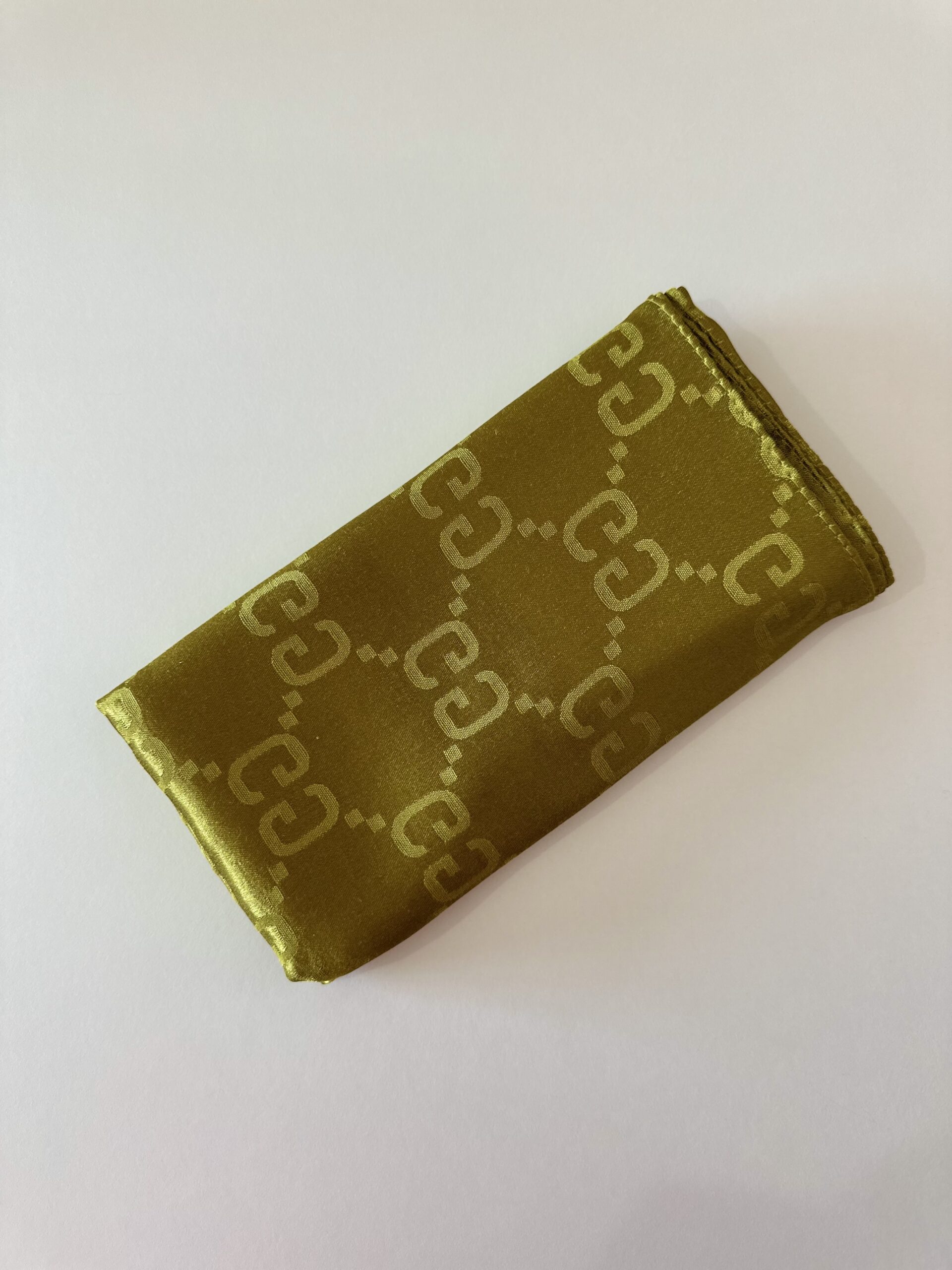 olive-g-desen-parlak-sal parlak jakar şal