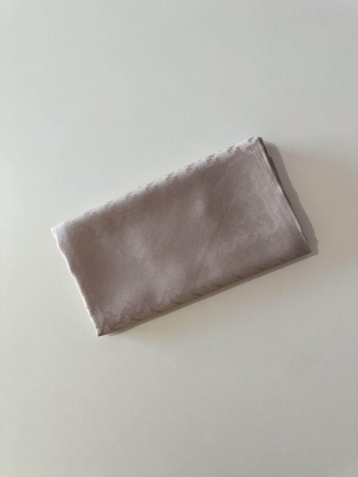 ipeksi jakar şal
