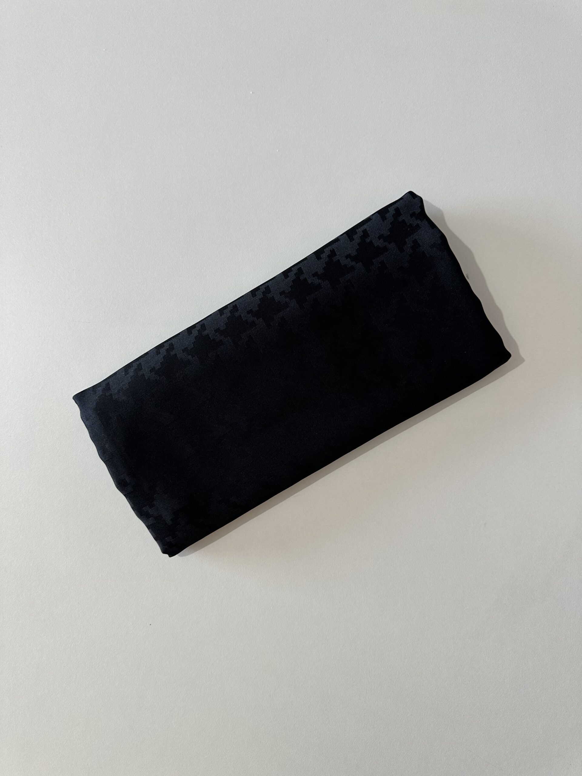 siyah-sahra-ipeksi-jakar-sal ipeksi jakar şal